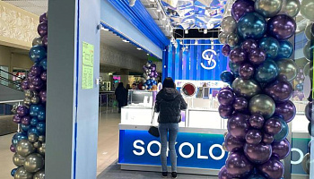 Комплексное оформление магазинов для ювелирной сети "SOKOLOV". Оренбург, ТЦ Три мартышки - фото 4